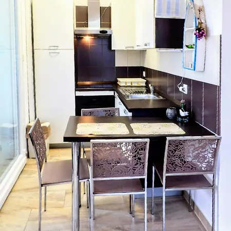 Apartment Sv. Jelena 1 Pag Town