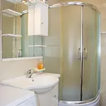 Appartement Sv. Jelena 1 *