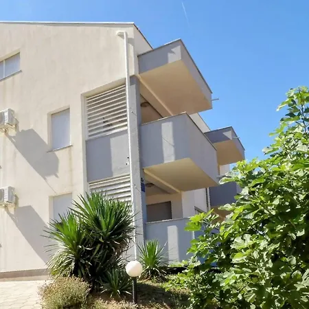 Appartement Sv. Jelena 1 Pag Town