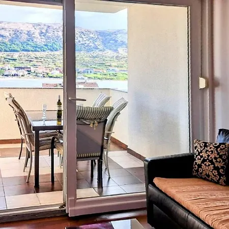 Appartement Sv. Jelena 1